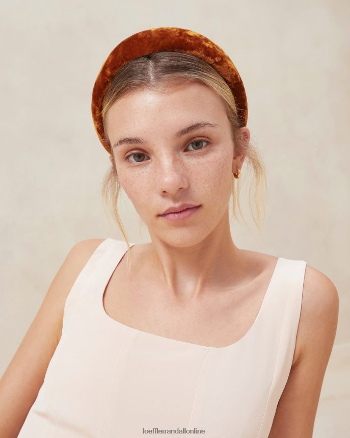 Loeffler Randall zamatová čelenka bellamy okrová ženy príslušenstvo PT864D145